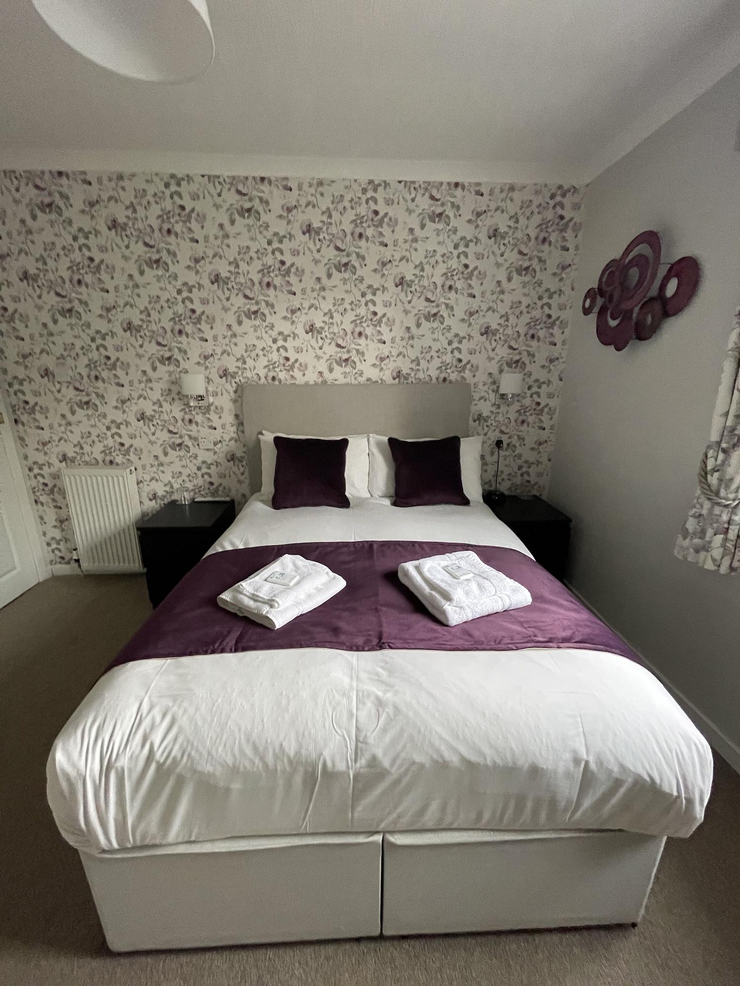 The Abbotsford Hotel Callander Bagian luar foto